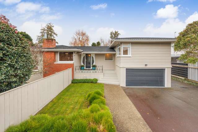 Your piece of prestige Palmy Paradise