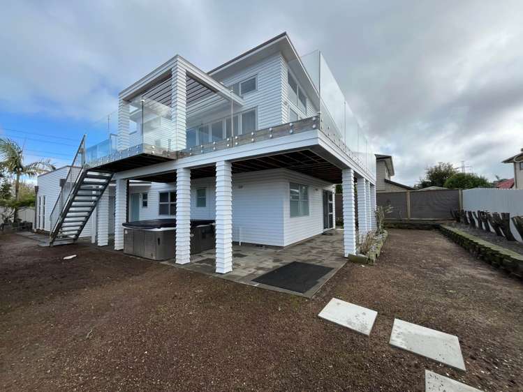 219B Hill Road The Gardens_16