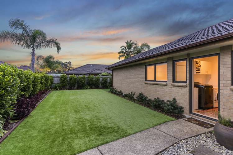 27 Saltwood Street Red Beach_9