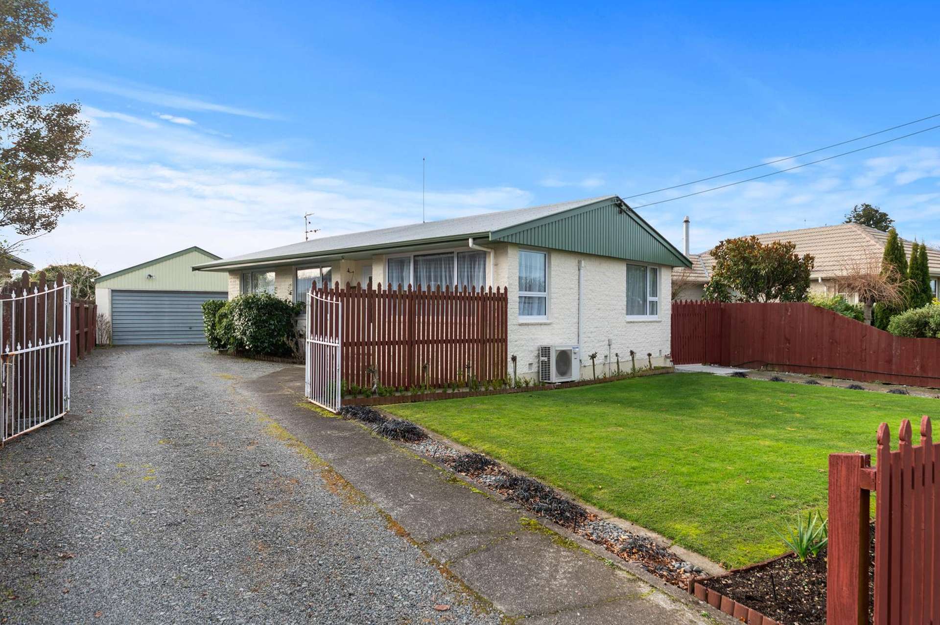 51 Farquhars Road Redwood_0