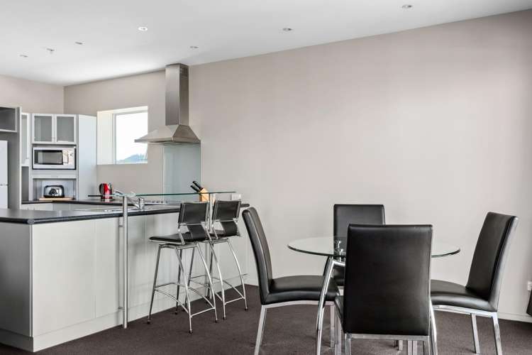 3/90 Customhouse Street Gisborne_3