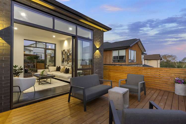 3 Luff Place Long Bay_29