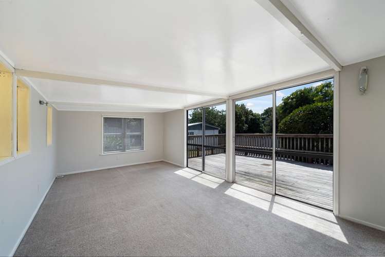 16 Coniston Avenue Te Atatu South_16