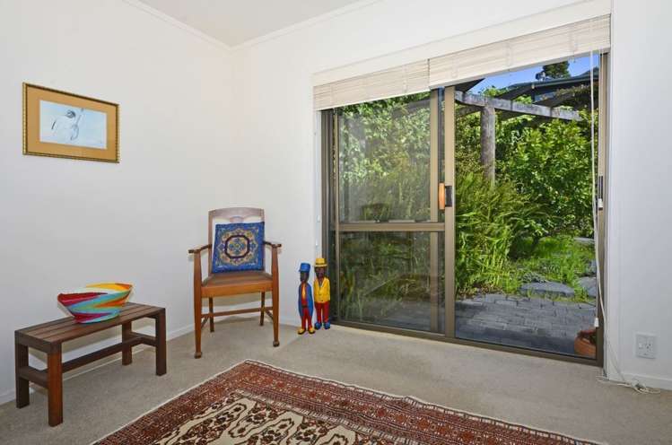 3/3 Peter Terrace Castor Bay_18