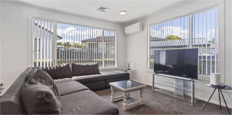 3 Zurich Place_2