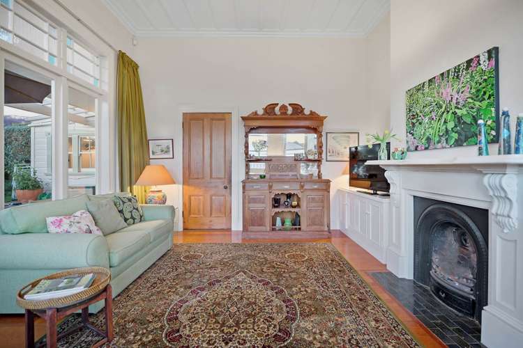 8 King Edward Parade Devonport_48