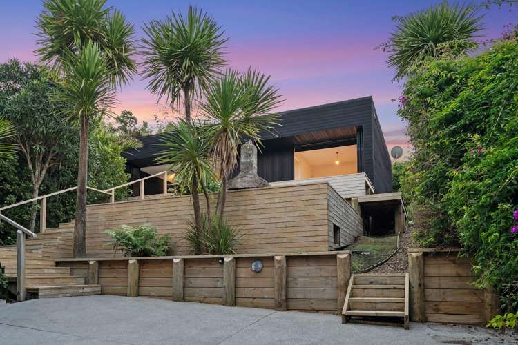 1 Huruhi Road Oneroa_19