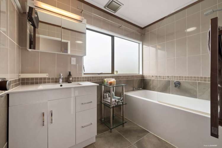 2/160 Glamorgan Drive Torbay_10