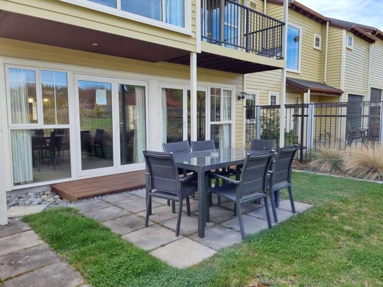 20/1 Beauchamp Place Lake Tekapo_8