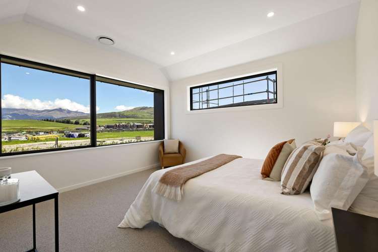 24 Taurus Lane Jacks Point_14