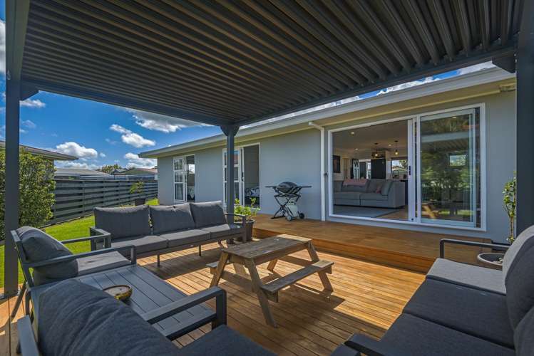 59 Sherwill Street East_0