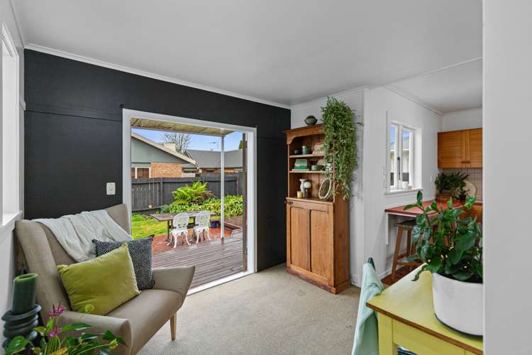 66 Galloway Street Hamilton East_8