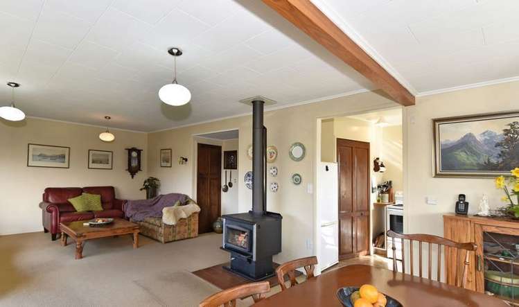 1b Selbourne Avenue Richmond_4