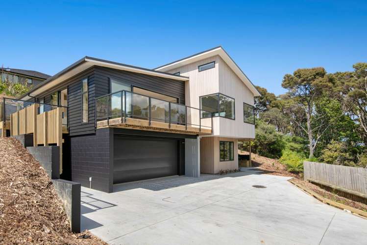 13 Ti Tree Lane Stanmore Bay_17