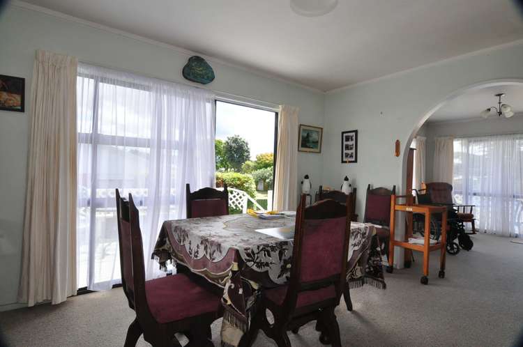 126 Charleston Avenue Whangamata_14