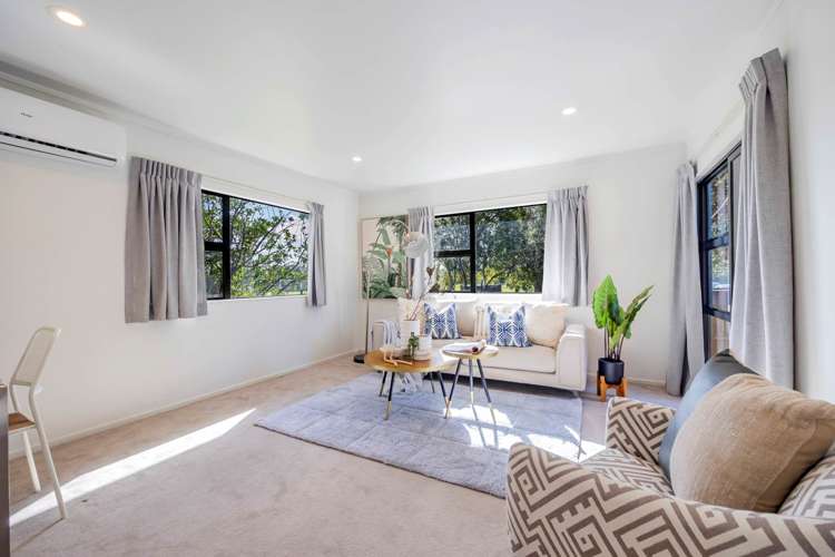 2/73 Bond Crescent Forrest Hill_13