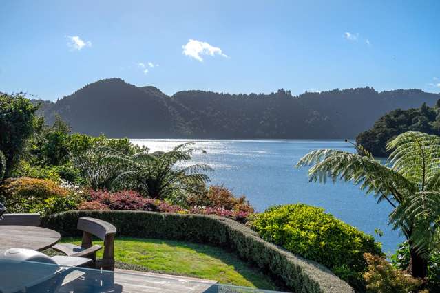 11 Calder Road Lake Okareka_1