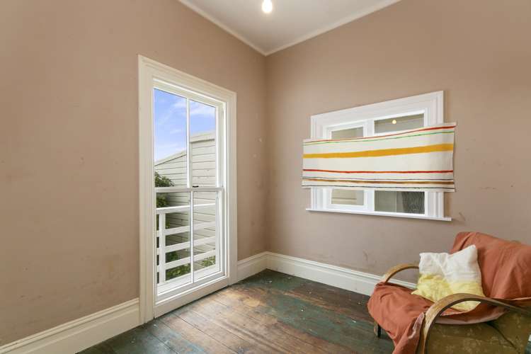 24 Hargreaves Street Mount Cook_20