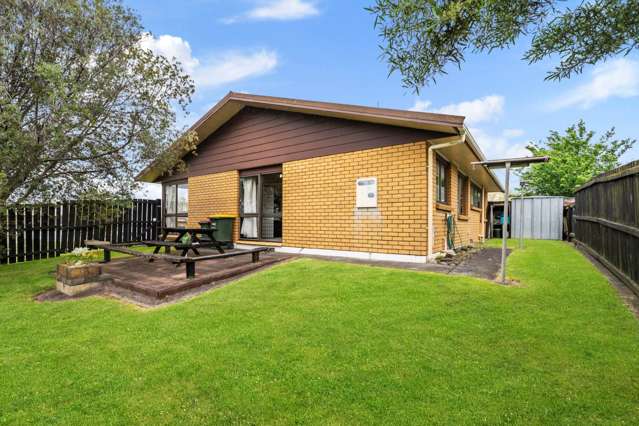 2/1 Lorelei Place Opaheke_1