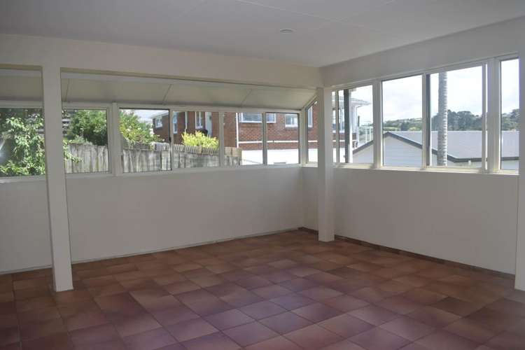 114 Frederick Street Hillsborough_3