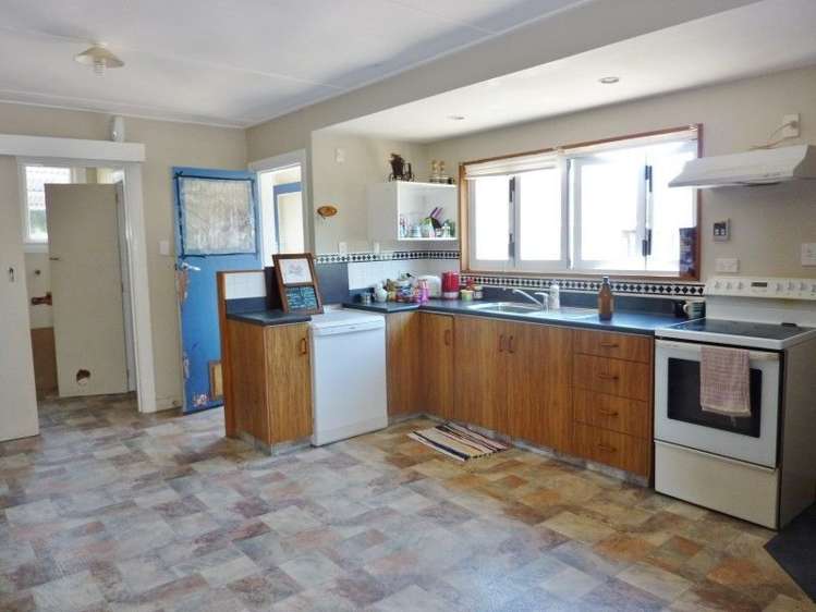 66 Derby Street Westport_2