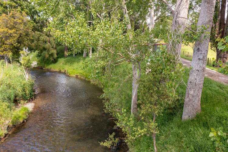 111 Knight Road Kopuaranga_16