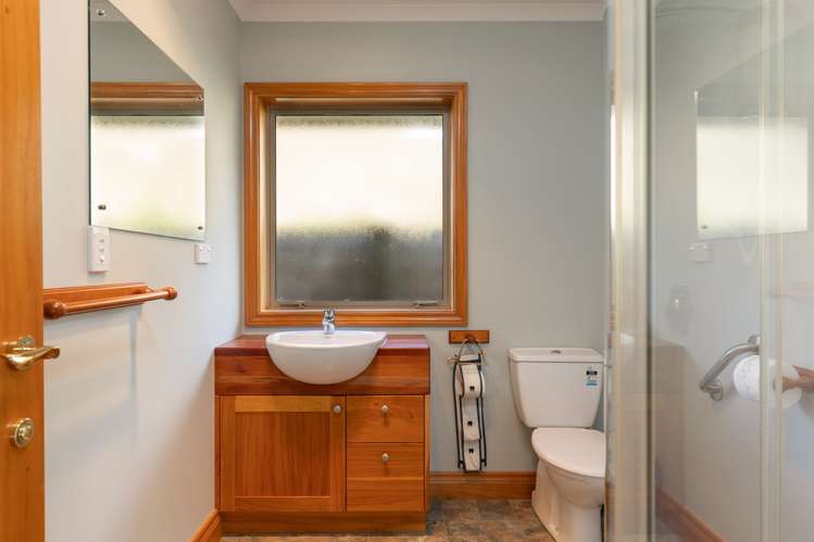 888 Queen Charlotte Drive Anakiwa and Surrounds_20