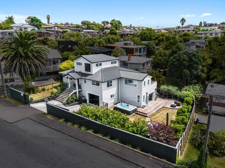 16 Rewi Street Torbay_31