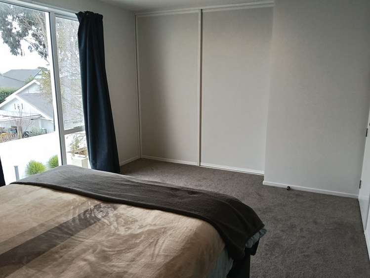 8/24 Dampier Street Woolston_18