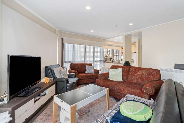 6A/89 Victoria St W City Centre_6