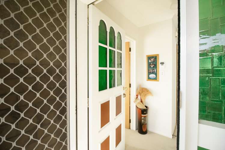 1a Huata Place West End_6