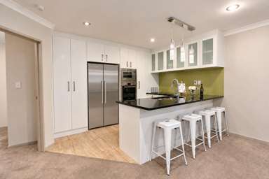 1722 Great North Road_3