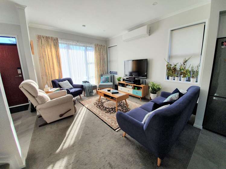 9 Sacred Kingfisher Road Hobsonville_4