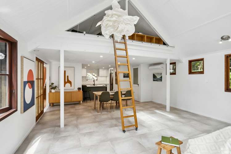 90 Laingholm Drive Laingholm_9