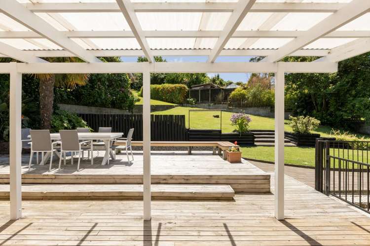 8 Highfield Crescent Brookfield_14