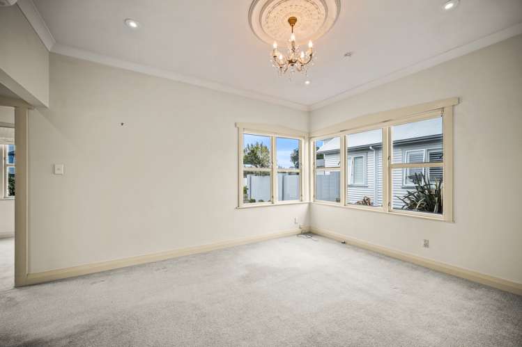 36 Te Ra Road Point Chevalier_15