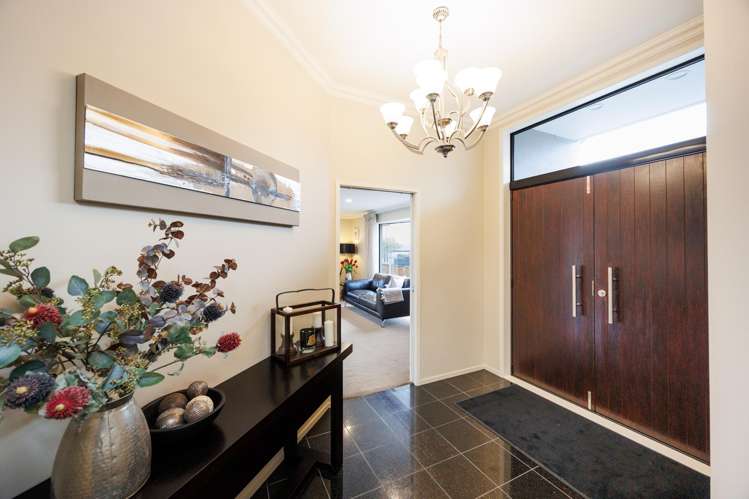 172 Pacific Drive Fitzherbert_7