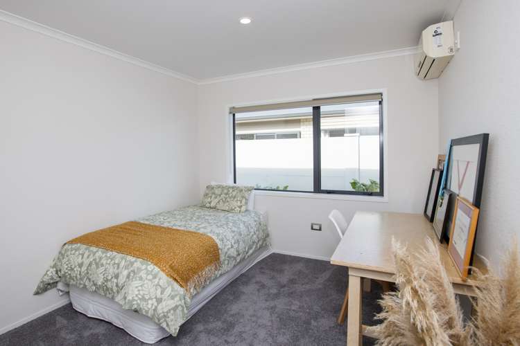 41 Sterling Park Lytton West_13