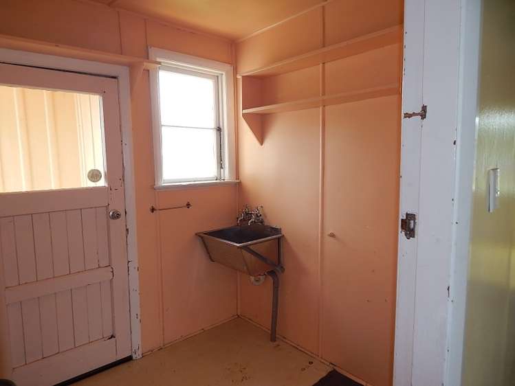 60 Fonblanque Street Westport_6