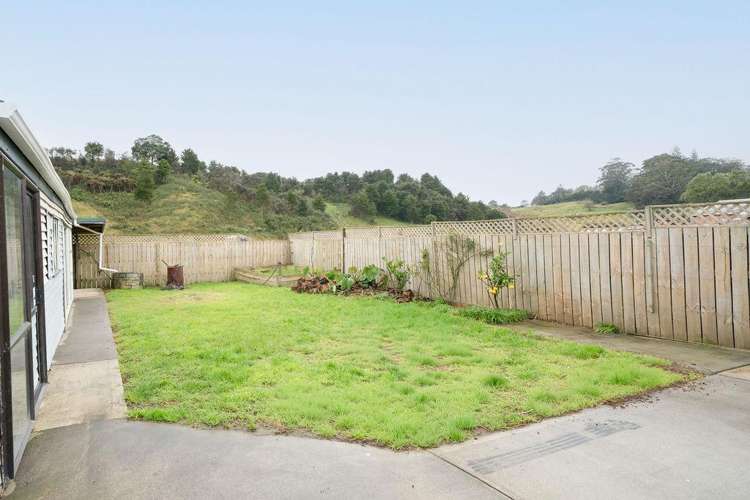 71 Valley Road Hikurangi_10