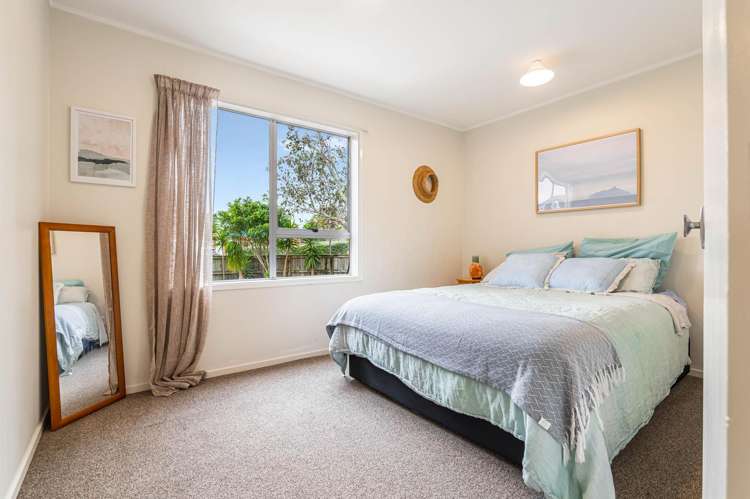 10 Rakatau Place Ruakaka_9