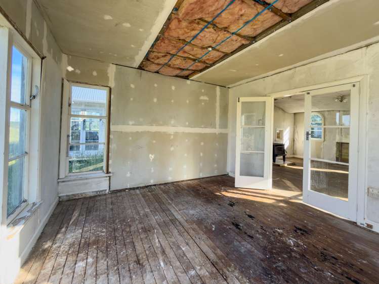 192 Yeomans Road Darfield_14