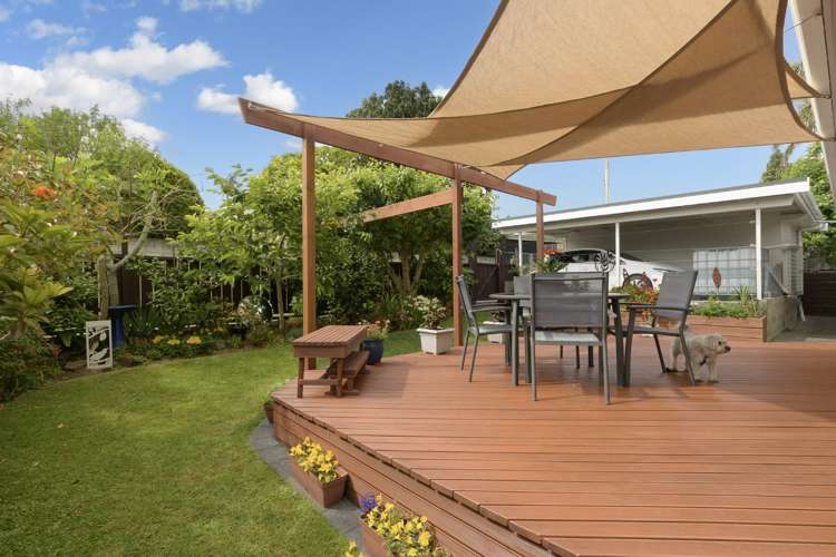 25 Matua Road Matua_17