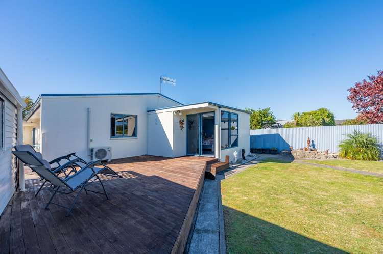 27 Holyrood Street Taradale_17