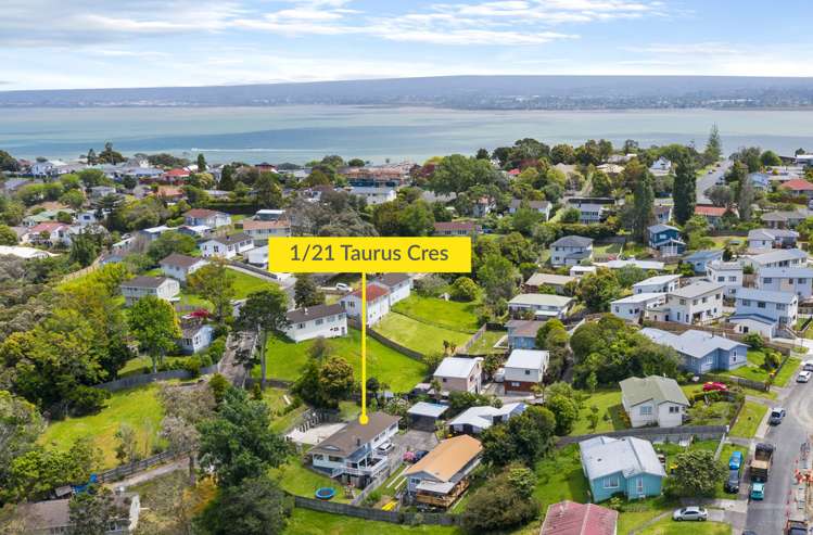 1/21 Taurus Crescent Beach Haven_18