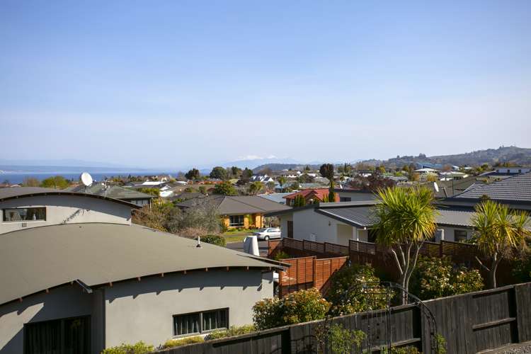 23 Luberon Way Nukuhau_39