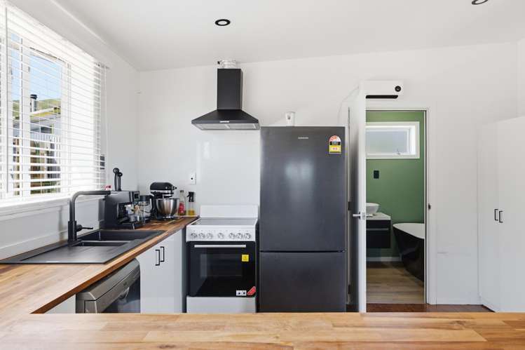 15 Einstein Street Outer Kaiti_2