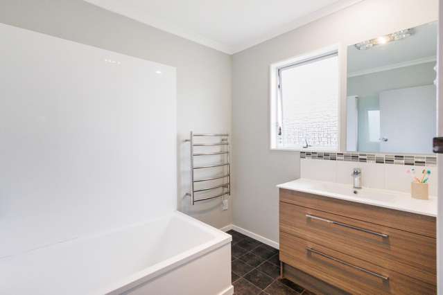 25 Palliser Place Milson_3