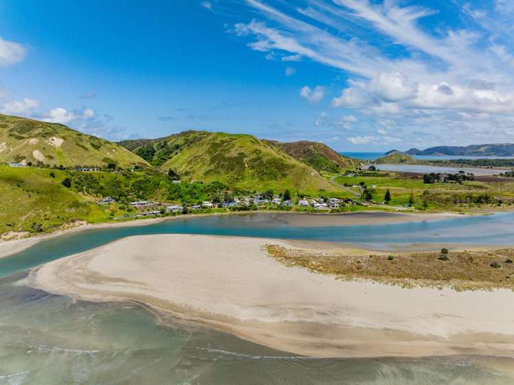 14 Oraka Road Mahia Peninsula_23