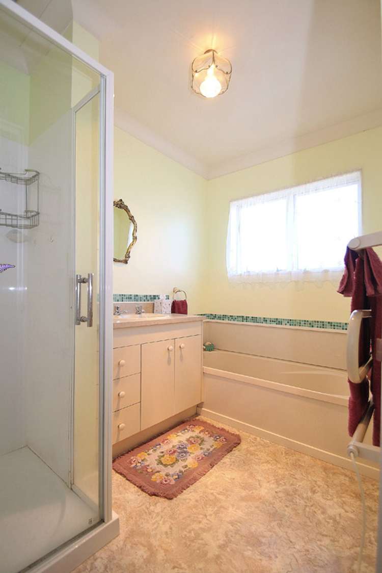 6 Guernsey Place Grandview Heights_11